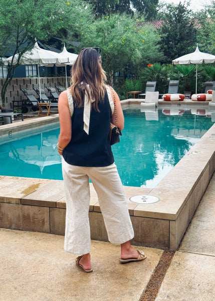 Kelley Top-Black & White