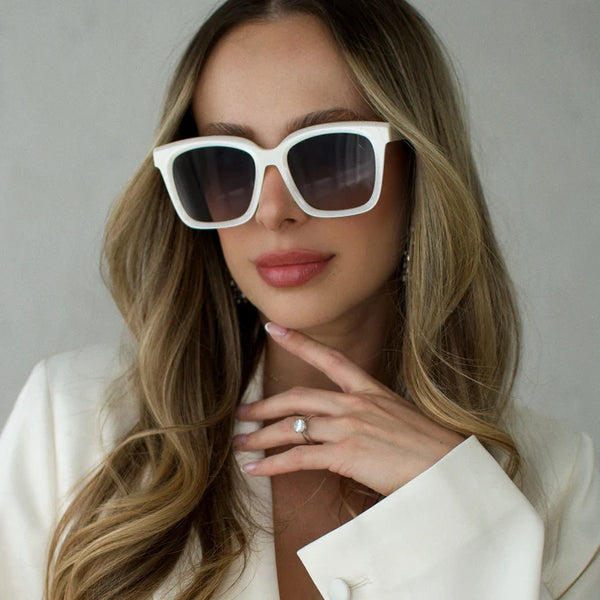 Meredith Opaline + Grey Gradient