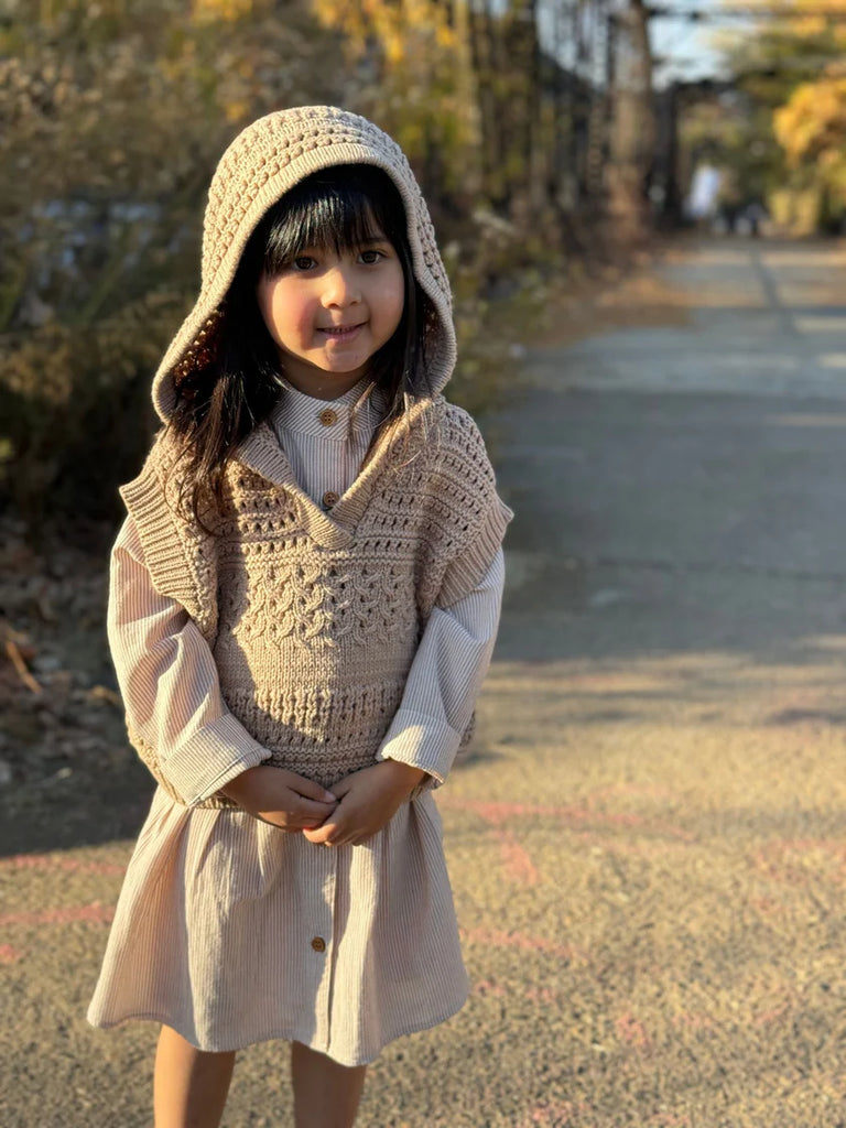 Mabel Knit Vest Sweater in Oatmeal