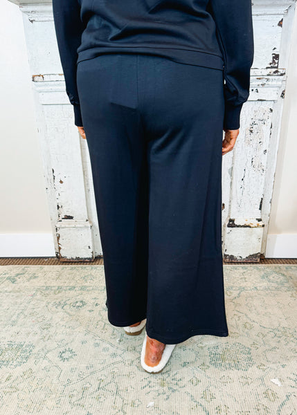 Cozy Cropped Wide Pant in Black