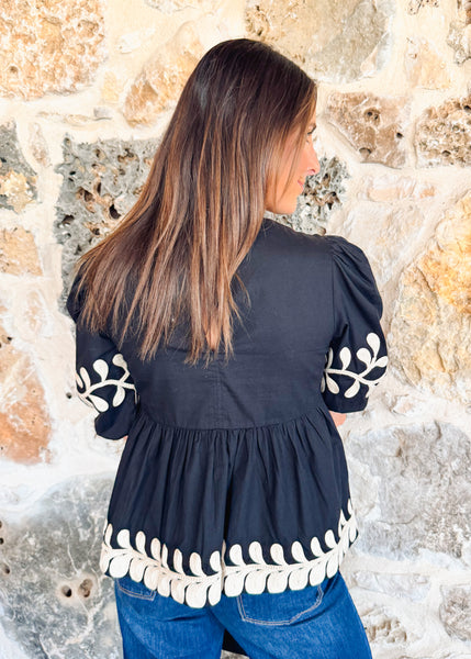 Uri Top in Onyx