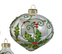 4" HOLLY LEAF ORNAMENT