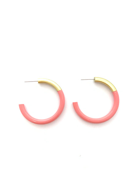Liz Medium Hoop Earrings in Coral