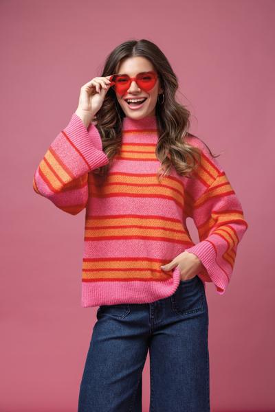 Quinnie Turtleneck Sweater in Pink