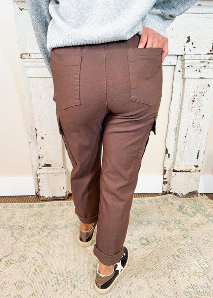 Dylan Cargo Pant in Chocolate