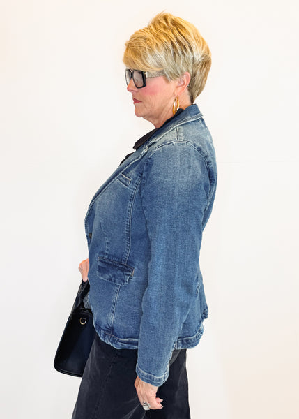 Minah Blazer in Santos