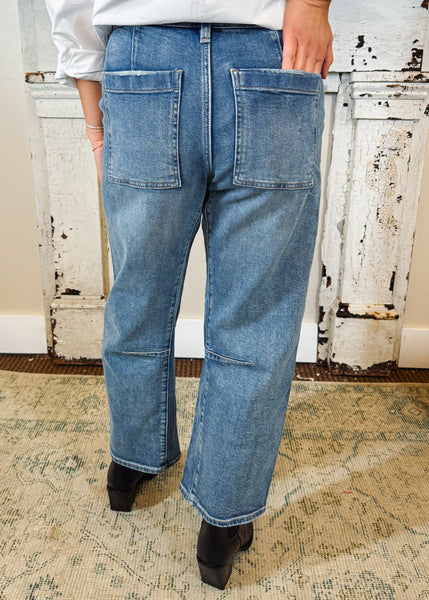 Lasso High Rise Cropped Jeans