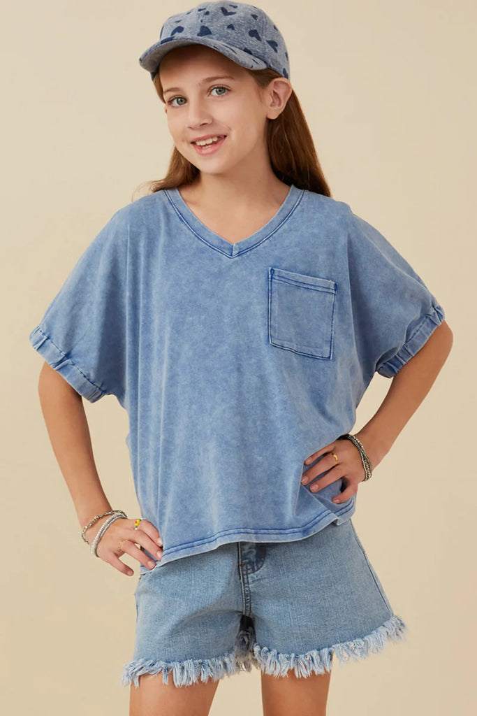 Garment Washed V Neck Elastic Sleeve T Shirt in Blue