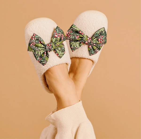 Betty Bow Fuzzy Slippers in Jolly Sprig