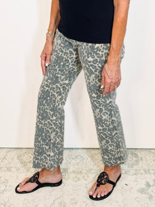 Kelsey High Rise Leopard Jean