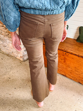 Kelsey High Rise Ankle Flare - Pecan