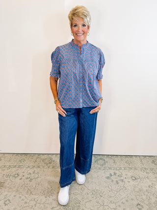 Block Floral Tuck Blouse