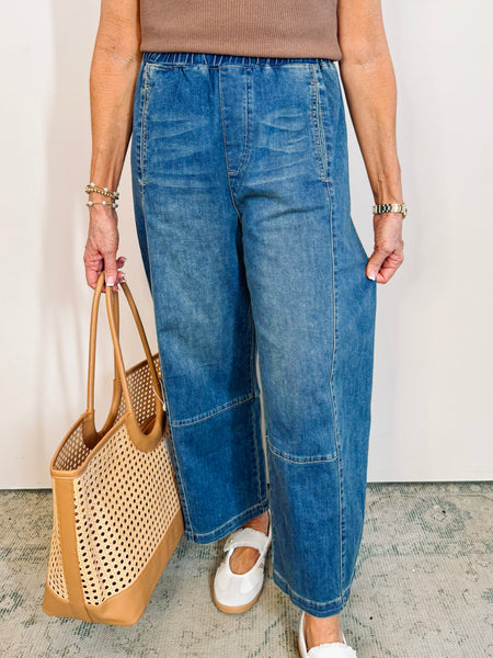 Della Pant