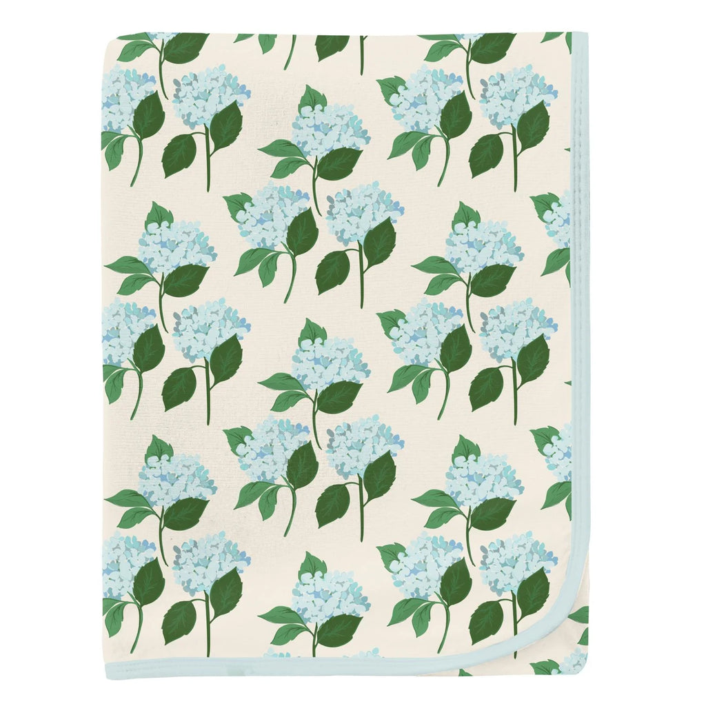 Print Swaddling Blanket in Hydrangea Bouquet