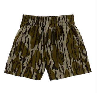 Mossy Oak Court Short