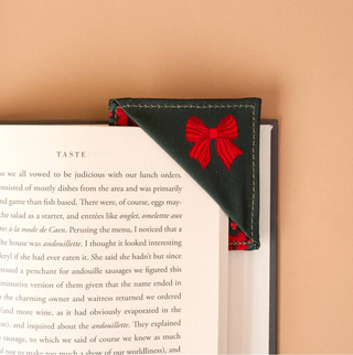 Corner Keeper Fabric Bookmark - A Merry Moment