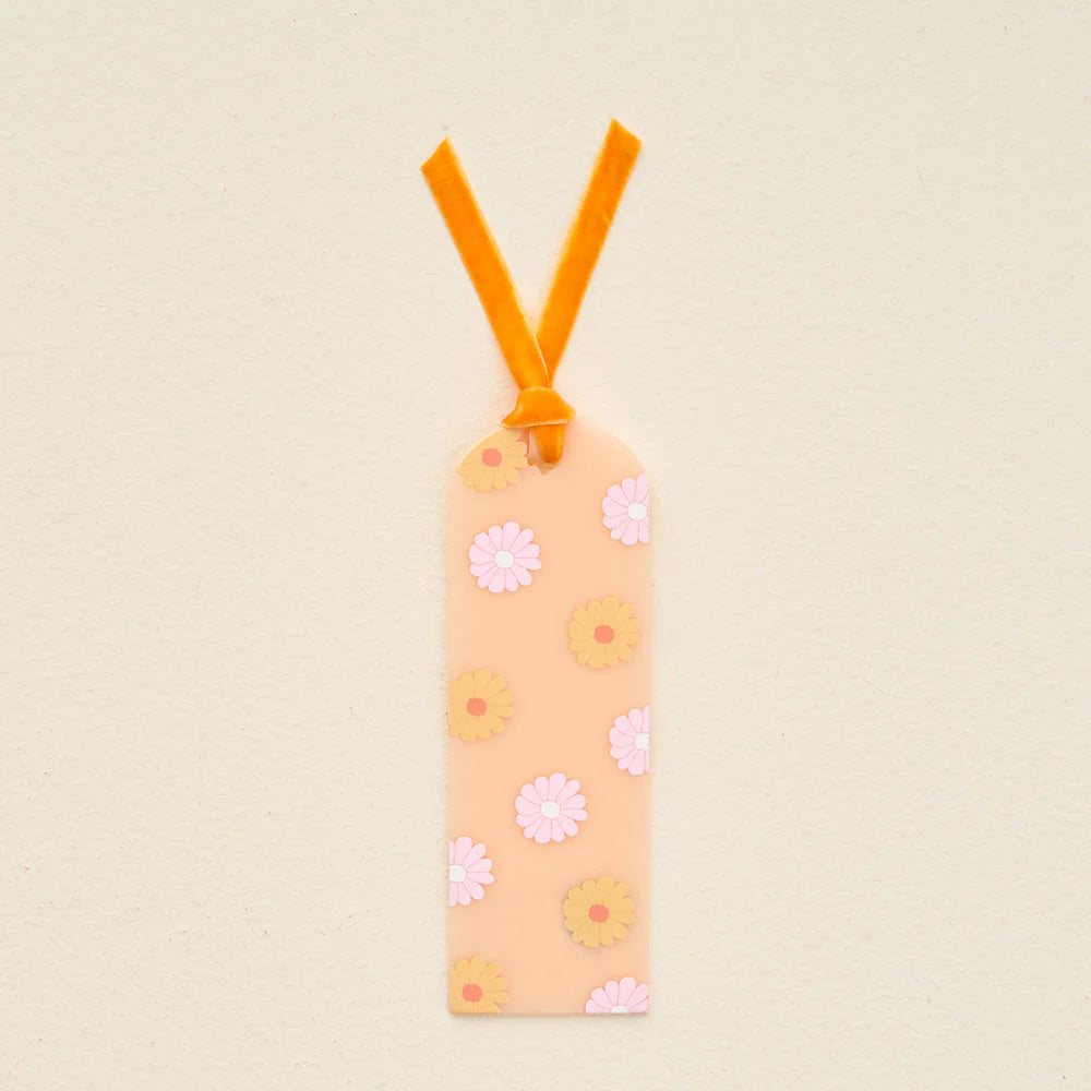 Darling Daisy Acrylic Bookmark