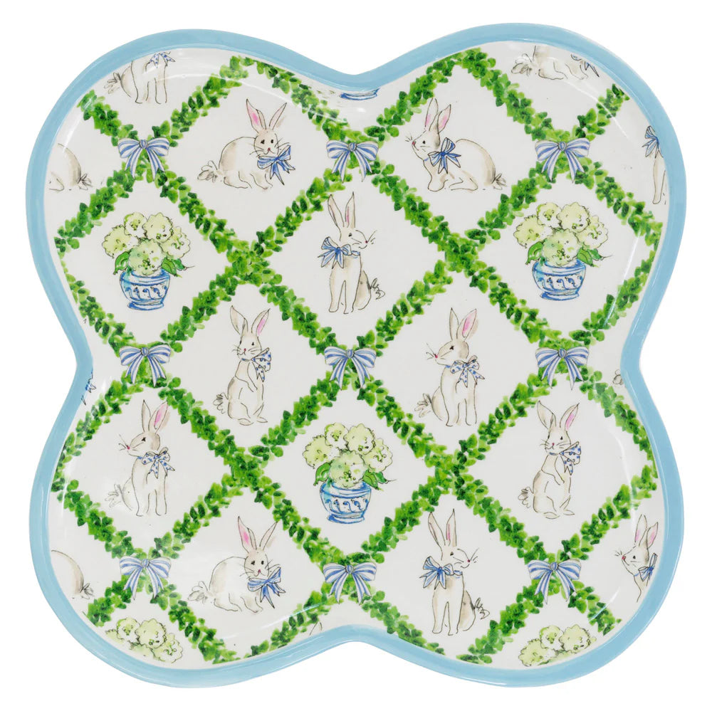 Boxwood Trellis Clover Platter