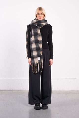 Long Reversible Checked Scarf