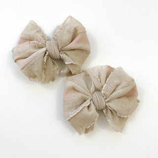 Ruffled Clip Set